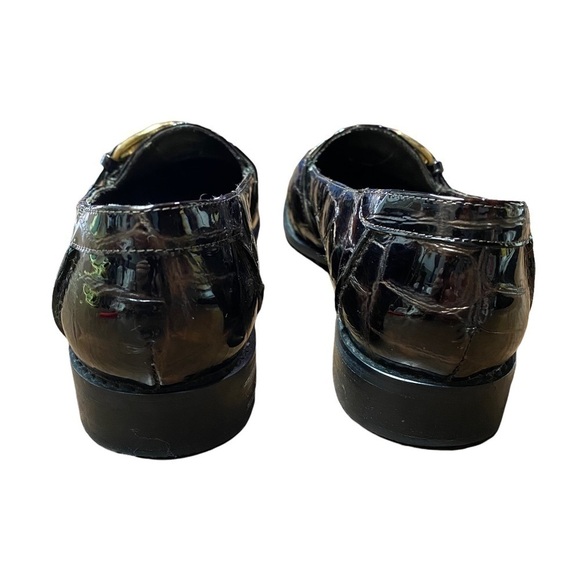 STUART Weitzman Crocodile loafers Brown with gold buckle - Picture 9 of 9